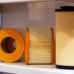 Séria automobilových filtrov na polici